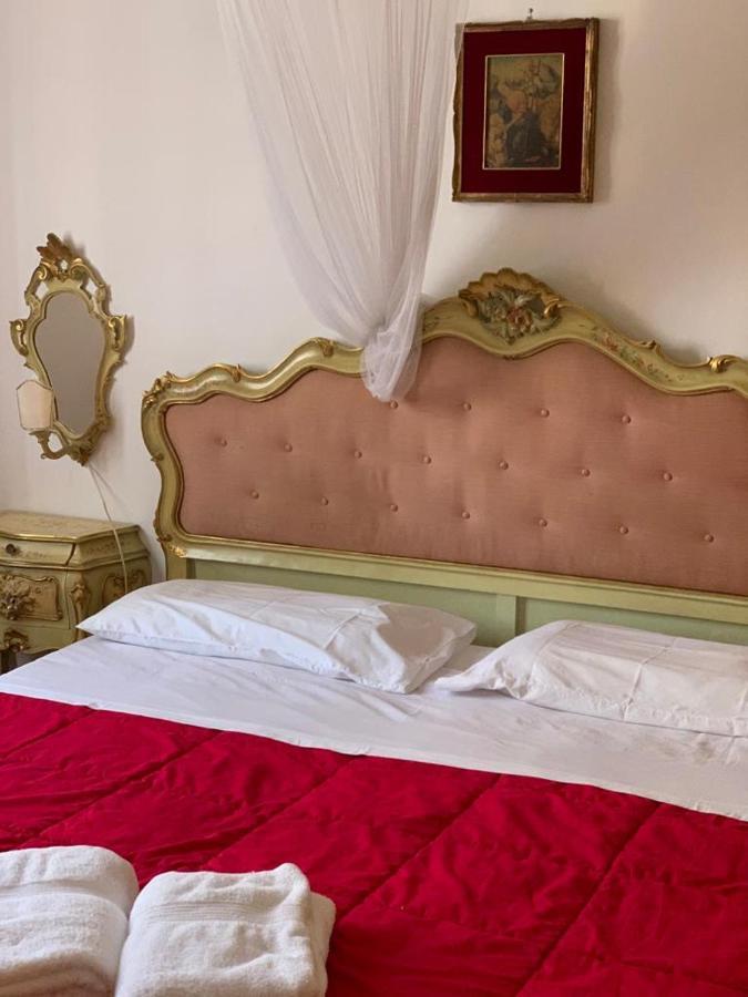 Eagle'S Nest Venice Guest House Екстериор снимка