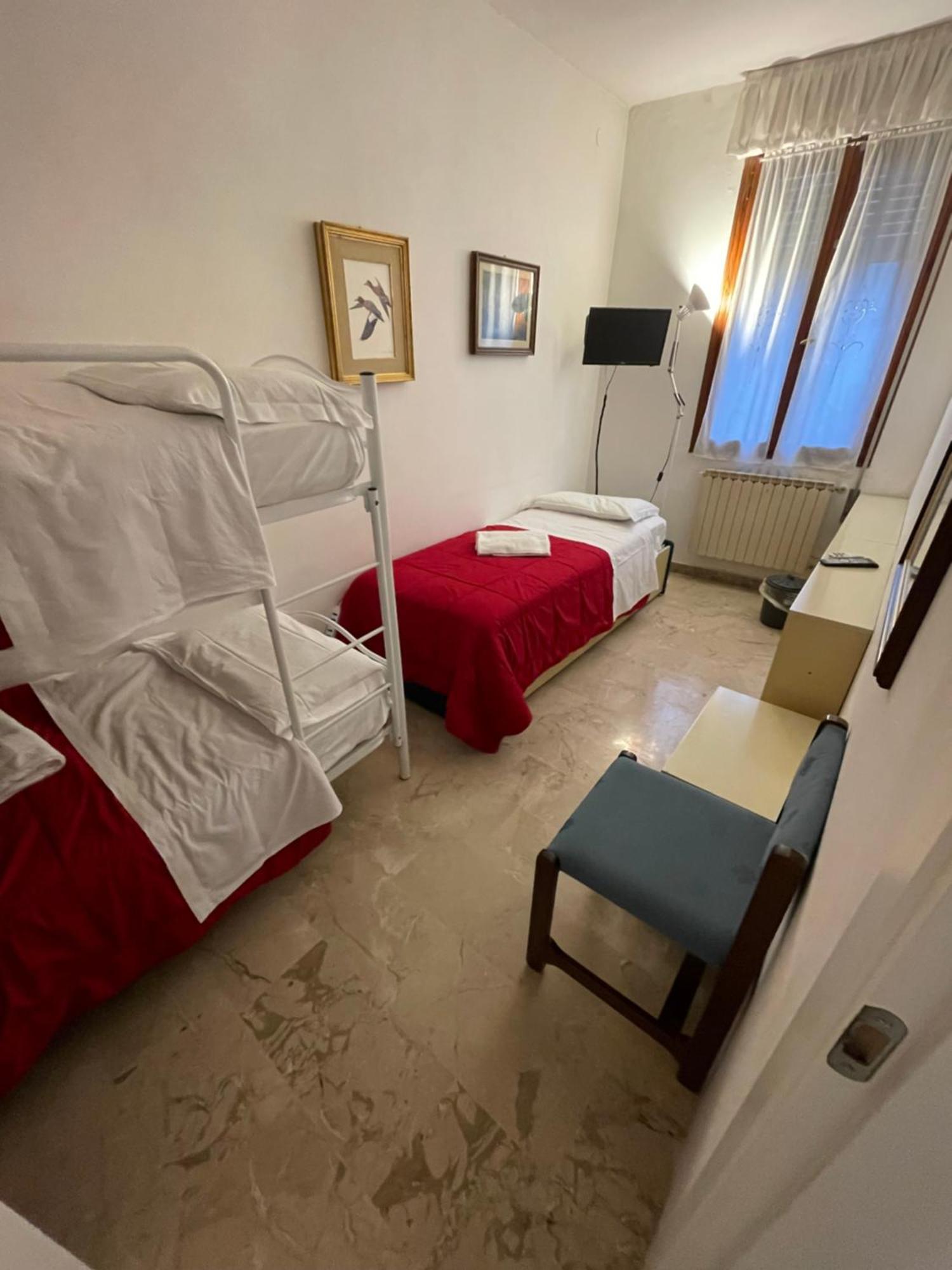 Eagle'S Nest Venice Guest House Екстериор снимка